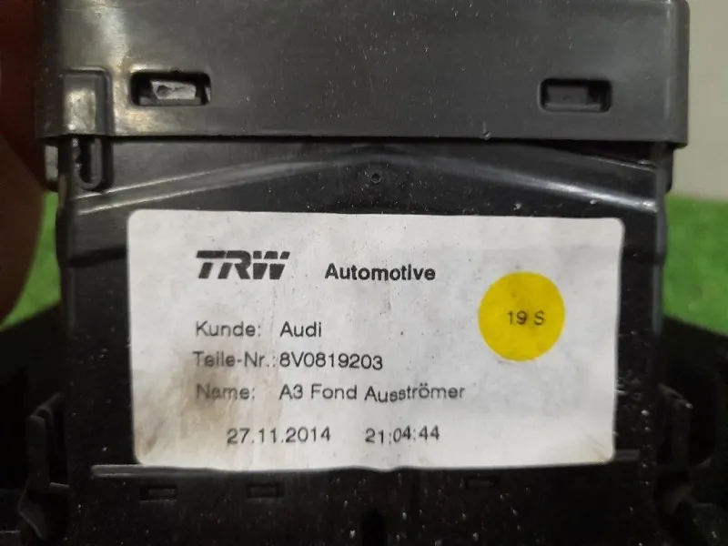 Griglia Condotto ARIA Console Centrale POST POST 8V0819203 Audi A3 8VA Sportback 2012