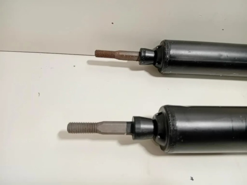 Ammortizzatore ANT DX 1141584 DX+SX Ford Transit III 1995