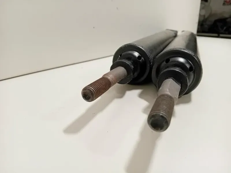 Ammortizzatore ANT DX 1141584 DX+SX Ford Transit III 1995