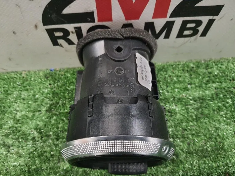 Griglia Condotto ARIA Cruscotto ANT DX 8P0820901F Audi A3 8P1 2008