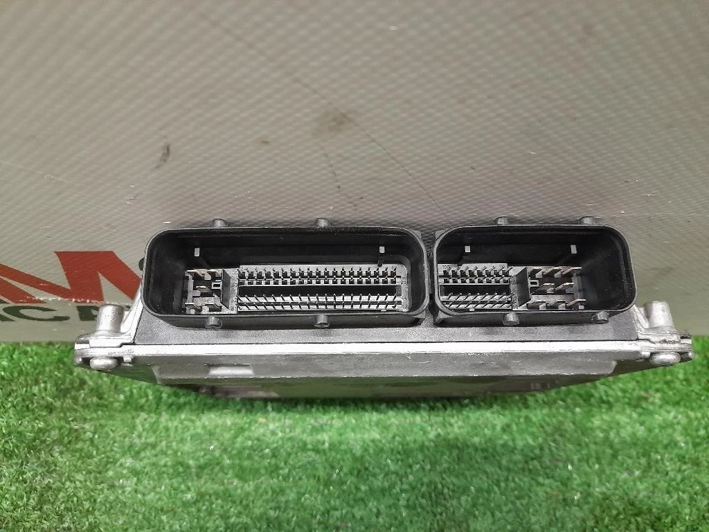 Centralina Iniezione 03E906033L Volkswagen POLO IV 2002