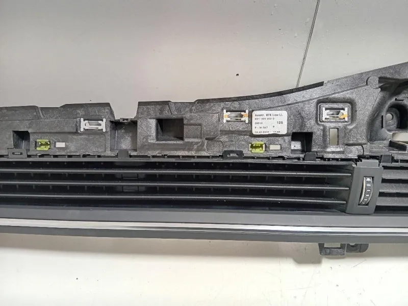 Griglia Condotto ARIA Cruscotto ANT DX 8W1 820 902 Audi A4 8W5 Avant 2015