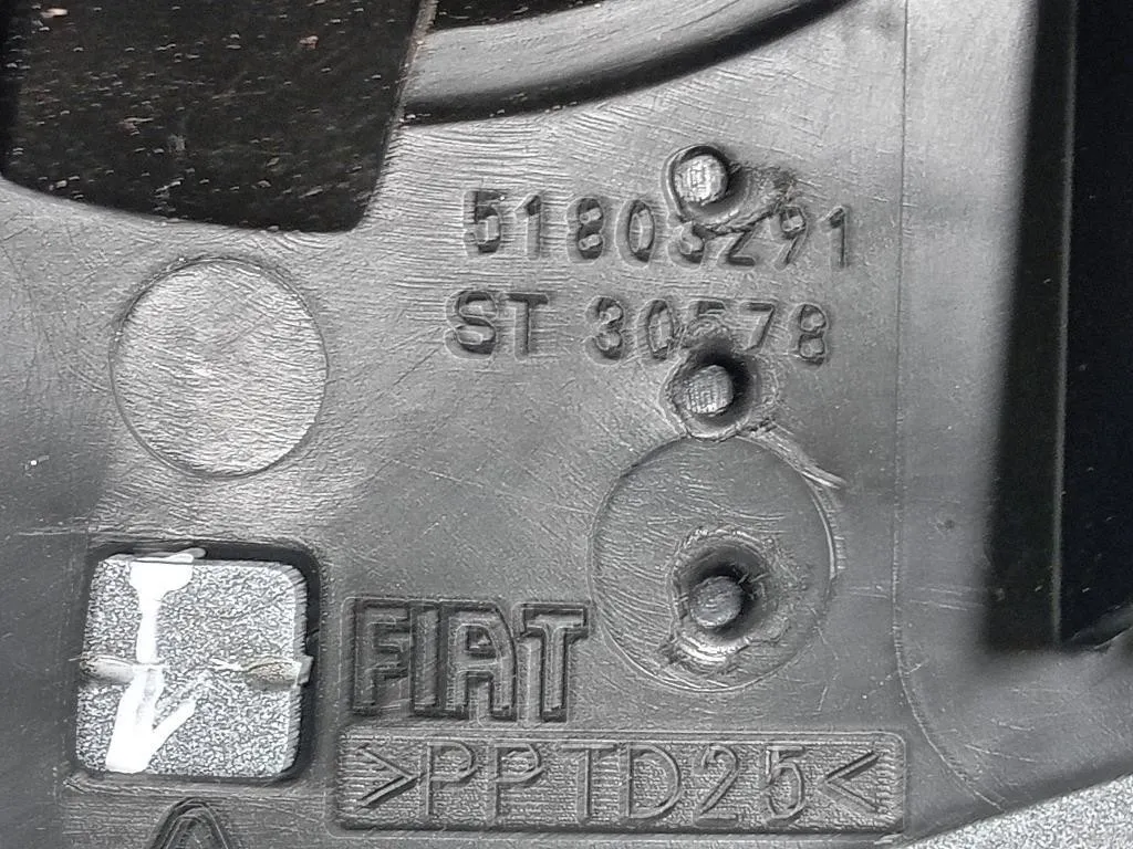 Griglia Condotto ARIA Cruscotto ANT DX 51803291 Fiat 500 II 2015