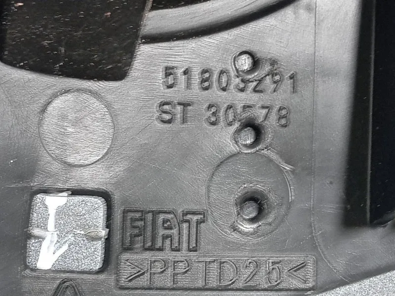 Griglia Condotto ARIA Cruscotto ANT DX 51803291 Fiat 500 II 2015