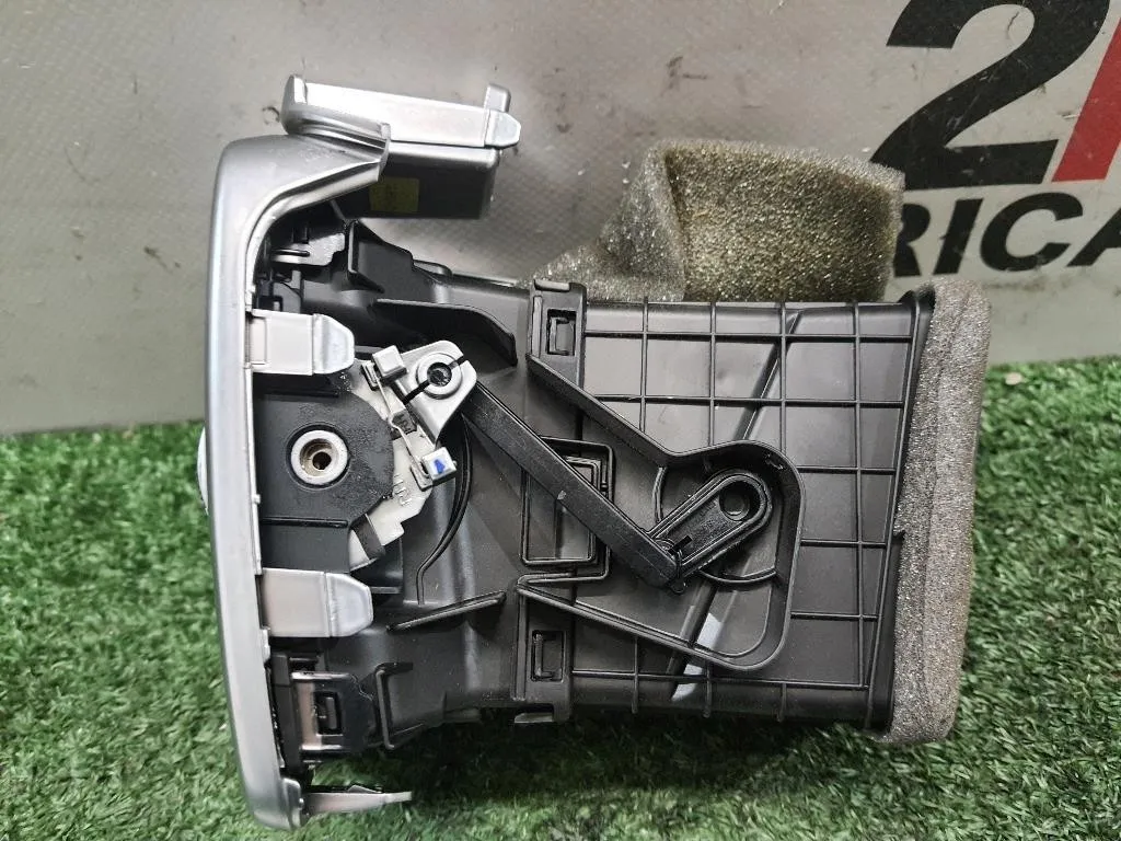 Griglia Condotto ARIA Cruscotto ANT DX 97490F1000 Kia Sportage IV 2016