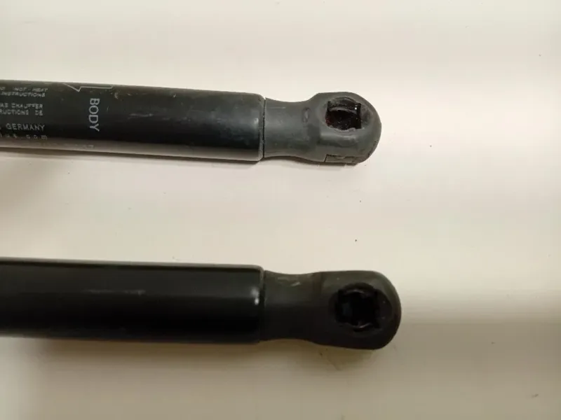 Ammortizzatore Cofano ANT DX BJ32-16C826-AA DX+SX Land Rover Range Rover Evoque I 2011