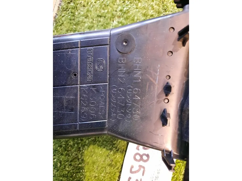 Griglia Condotto ARIA Cruscotto ANT DX B63F6473002 Mazda 3 III 2016