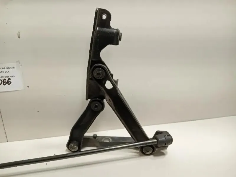 Ammortizzatore Cofano ANT DX A1718800129AMMORTIZZATORE COFANO ANT DX+CERNERA Mercedes Classe SLK R171 2004