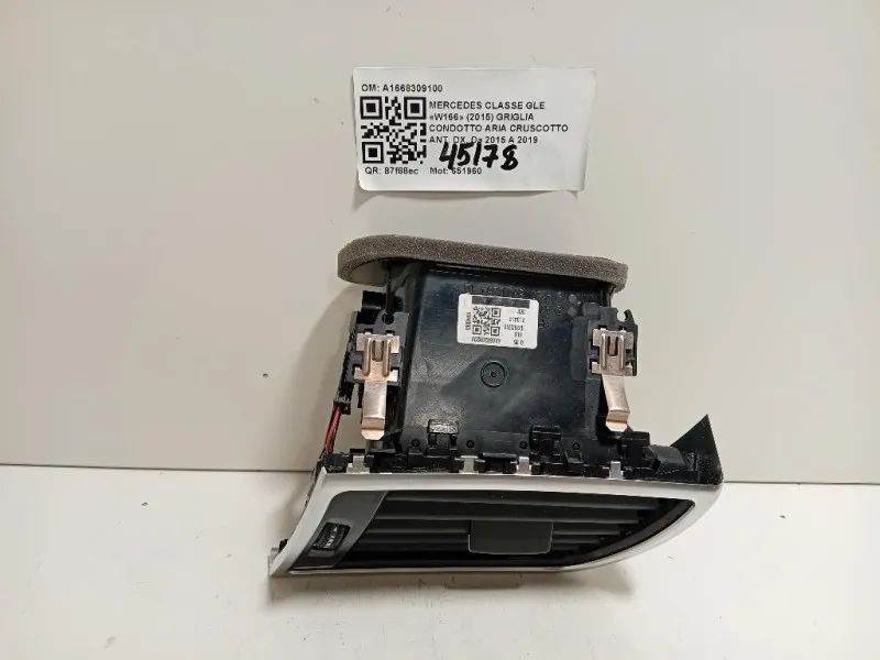 Griglia Condotto ARIA Cruscotto ANT DX A1668309100 Mercedes Classe GLE W166 2015