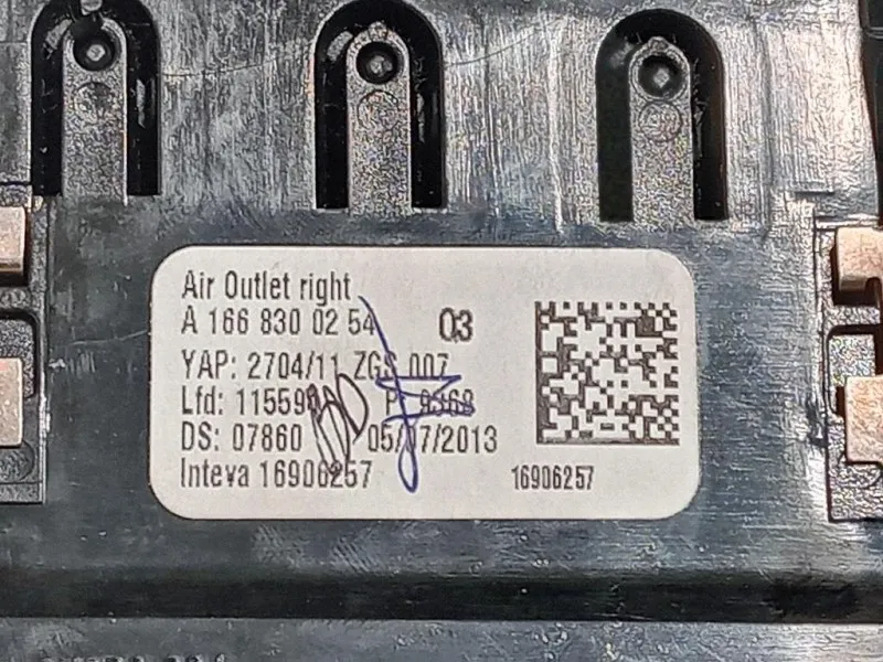 Griglia Condotto ARIA Cruscotto ANT DX A166 830 02 54 Mercedes Classe ML W166 2012