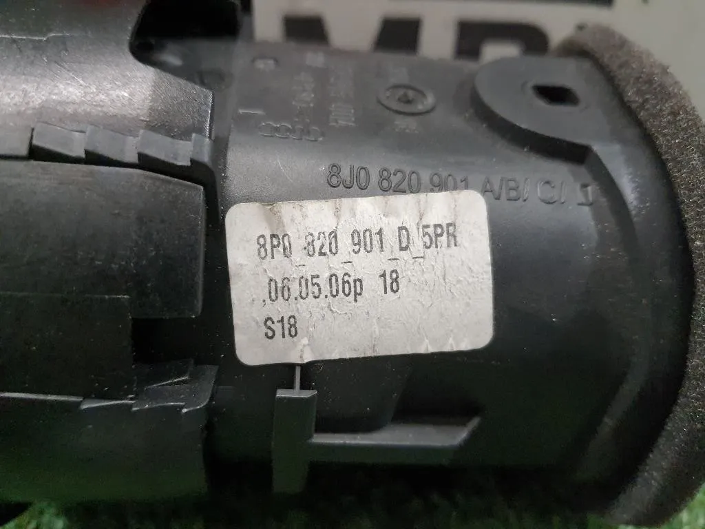 Griglia Condotto ARIA Cruscotto ANT SX 8P0820901D5PR Audi A3 8P1 2004