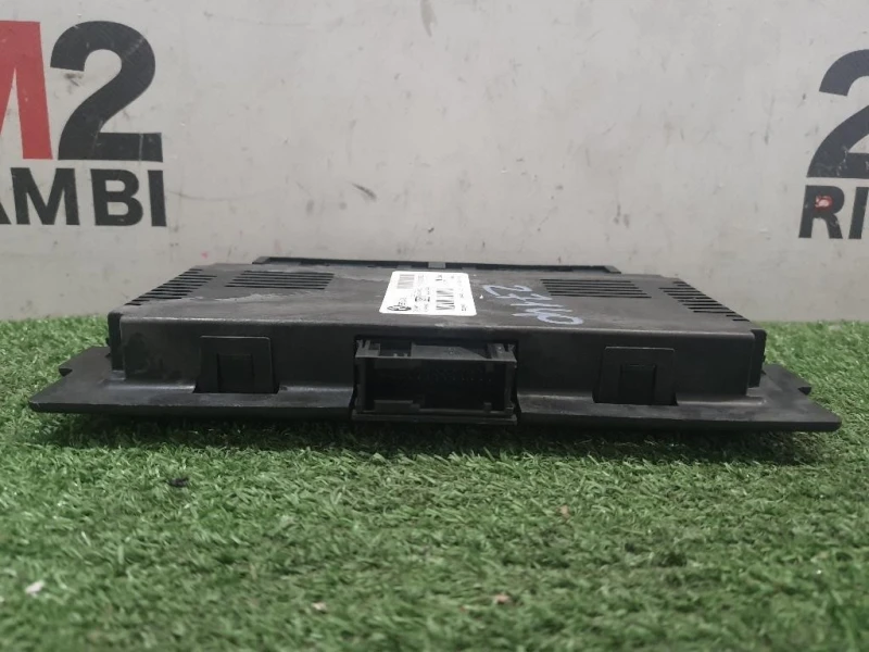 Centralina LUCI Interne 61359224592 Bmw Serie 1 E87 Berlina 2005