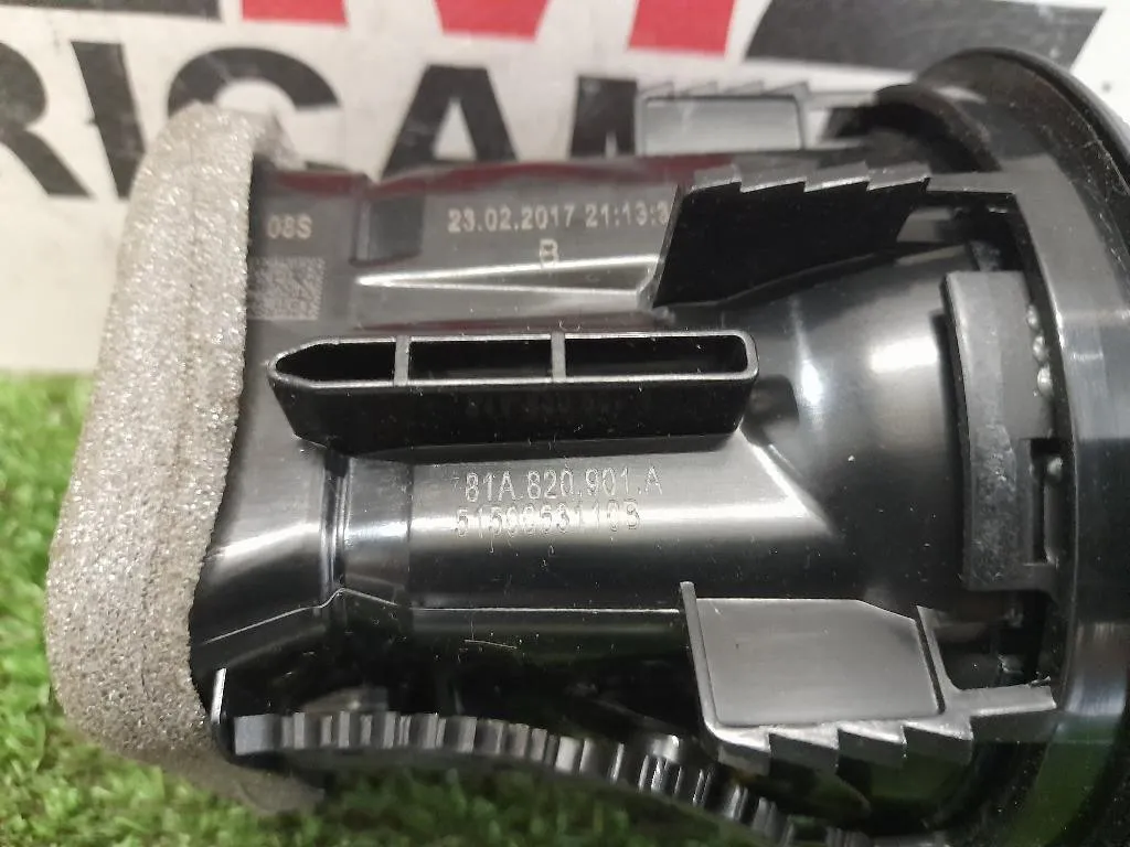 Griglia Condotto ARIA Cruscotto ANT SX 81A820901A Audi A3 8VF Sportback 2016