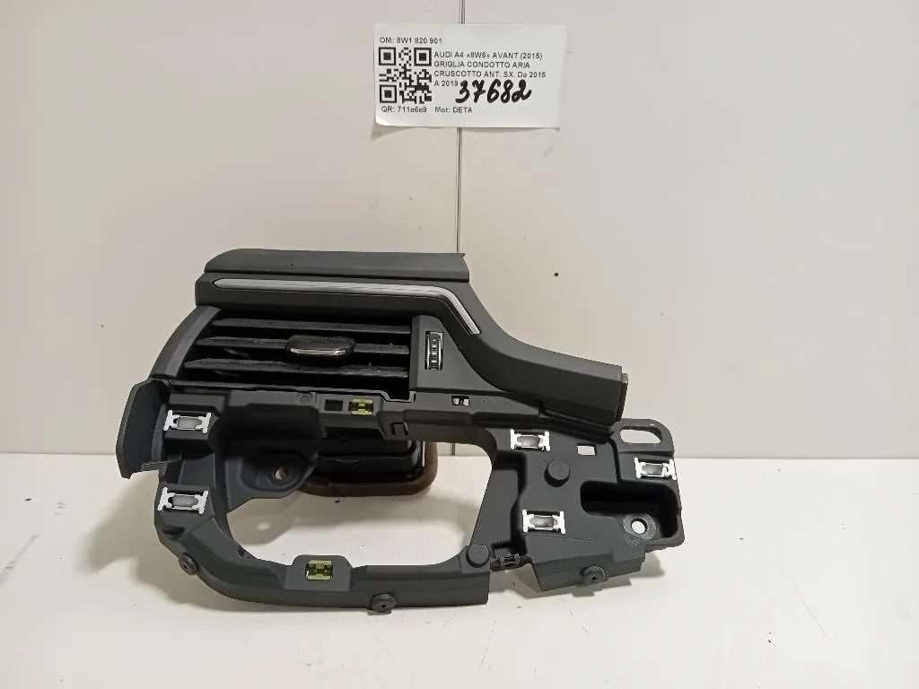 Griglia Condotto ARIA Cruscotto ANT SX 8W1820901 Audi A4 8W5 Avant 2015