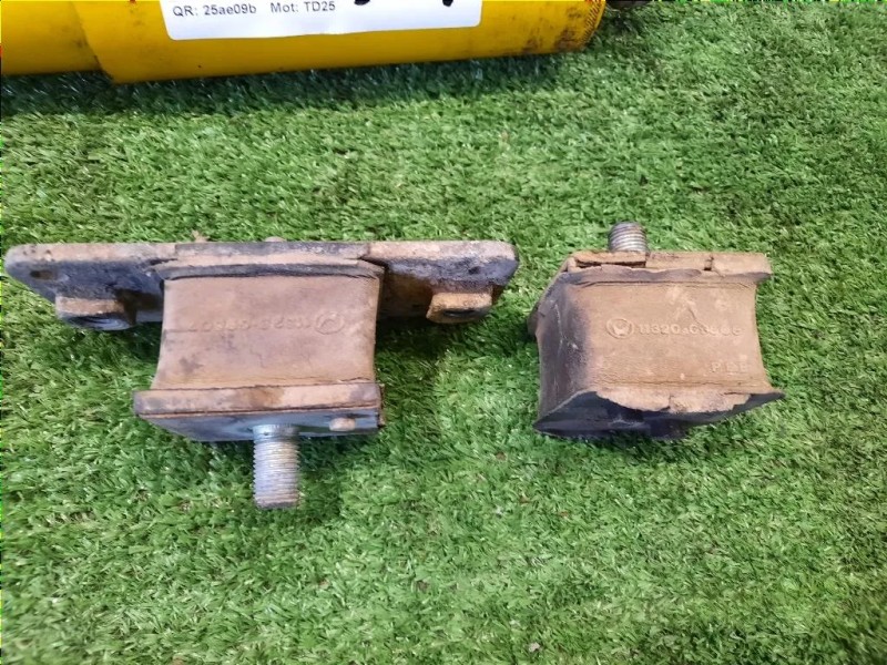 Ammortizzatore POST SX E620035G26 Nissan PICK UP D21 1986