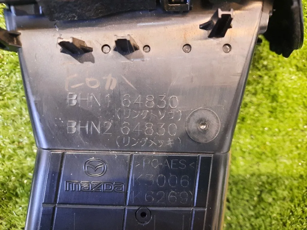 Griglia Condotto ARIA Cruscotto ANT SX B63F6483002 Mazda 3 III 2016