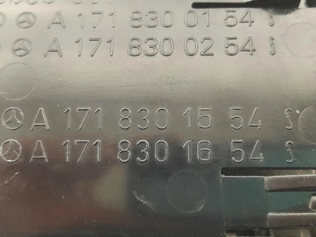 Griglia Condotto ARIA Cruscotto ANT SX A1718301554 SX Mercedes Classe SLK R171 2004