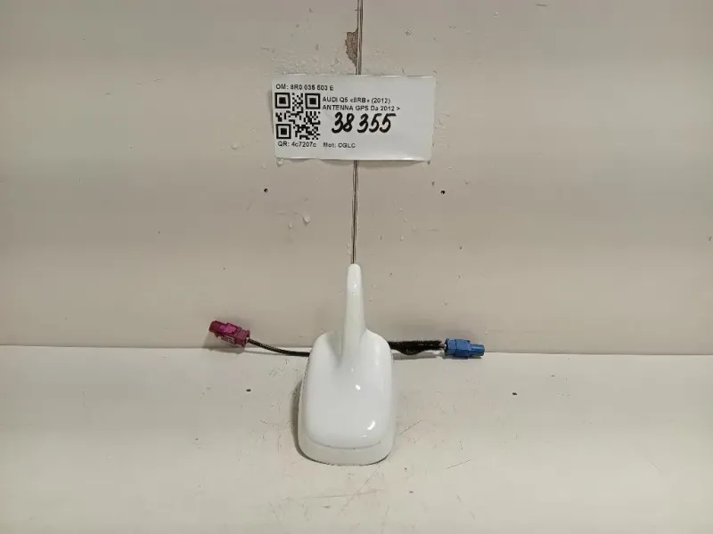 Antenna GPS 8R0 035 503 E Audi Q5 8RB 2012