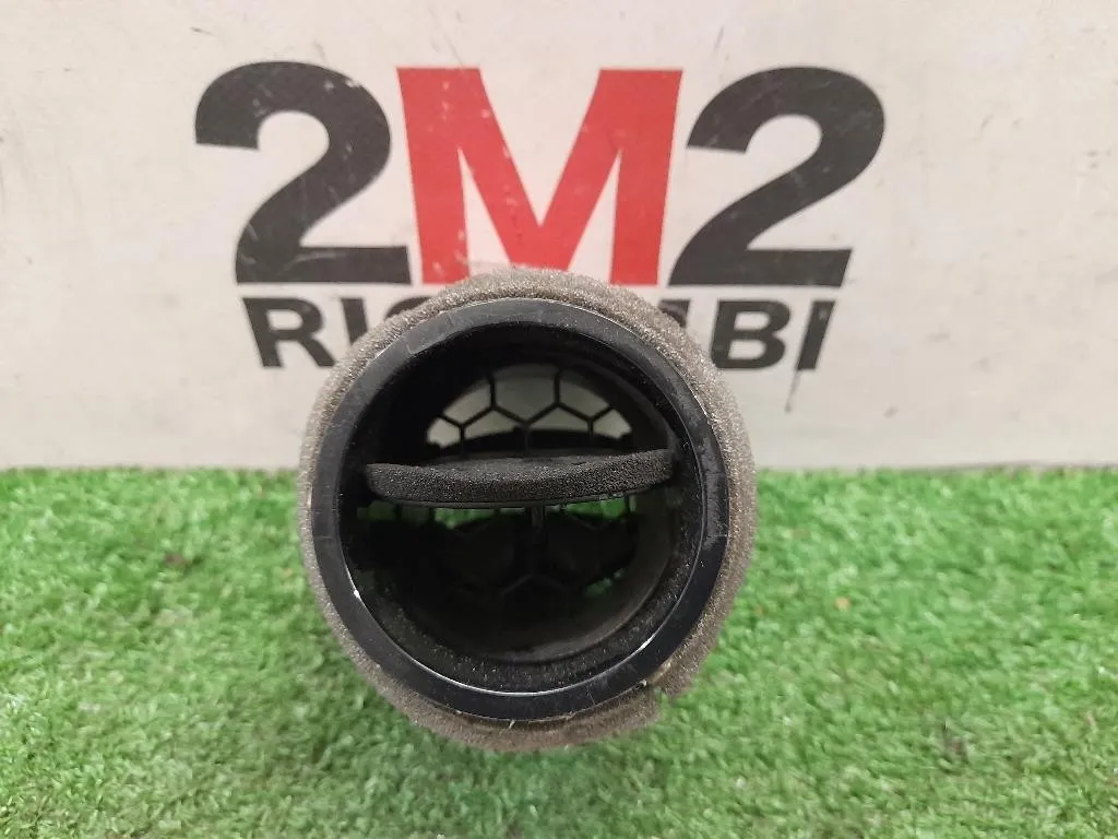 Griglia Condotto ARIA Cruscotto ANT SX 68760BJ04D Nissan Nv200 2009