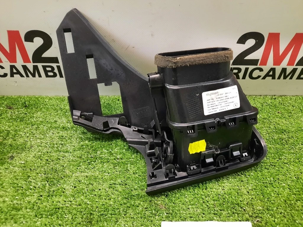 Griglia Condotto ARIA Cruscotto ANT SX 687617353R Renault Kadjar 2015