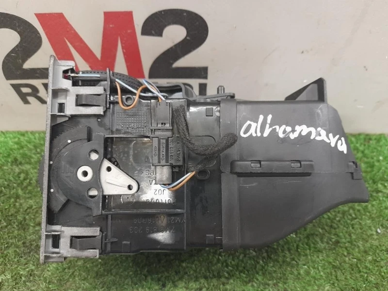 Griglia Condotto ARIA Cruscotto ANT SX 7M3819703C Seat Alhambra 7V9 2001