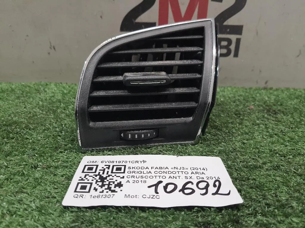 Griglia Condotto ARIA Cruscotto ANT SX 6V0819701CRYP Skoda Fabia NJ3 2014