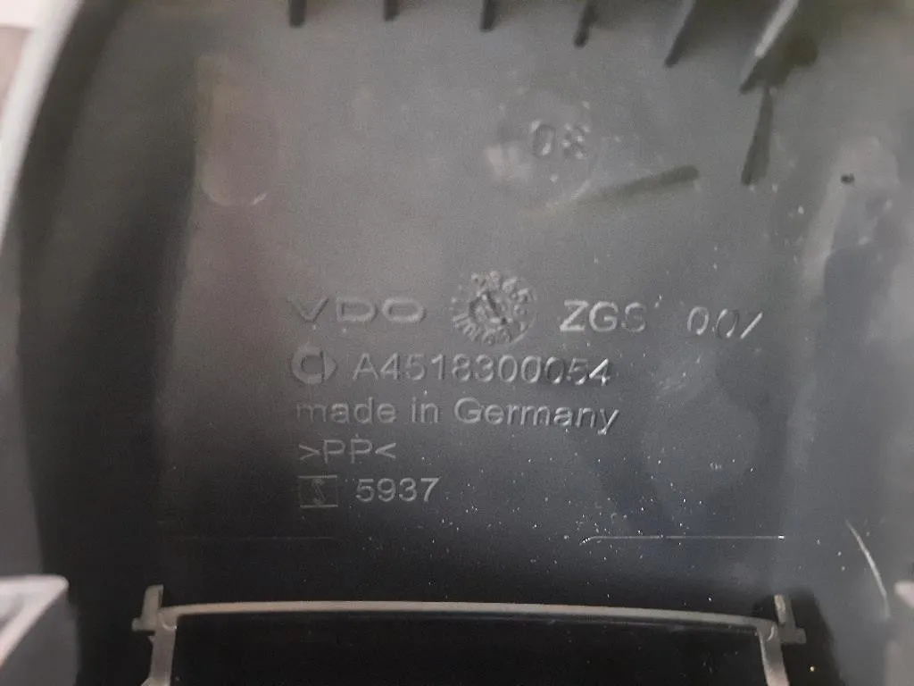 Griglia Condotto ARIA Cruscotto ANT SX A4518300054 Smart Fortwo Cabrio 451 2007