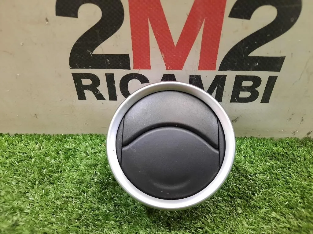 Griglia Condotto ARIA Cruscotto ANT SX 7363054P00 Suzuki Vitara II 2015