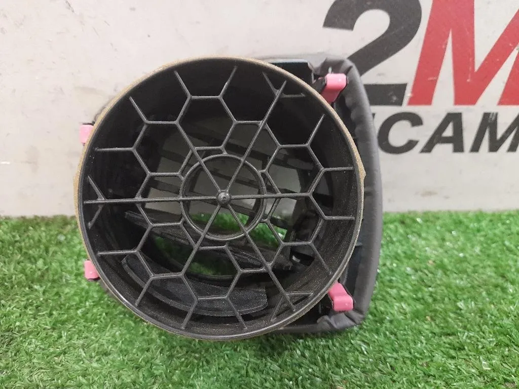 Griglia Condotto ARIA Cruscotto ANT SX 556800D010 Toyota Yaris IV 2014