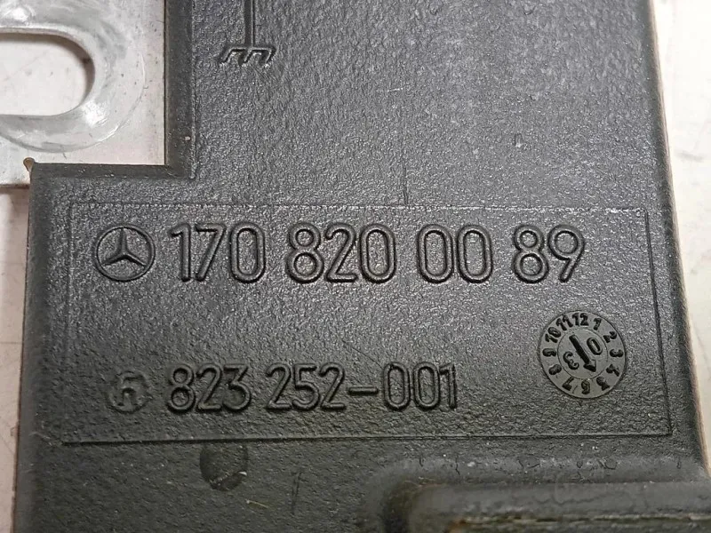 Antenna Radio 170 820 00 89 Mercedes Classe SLK R170 1997