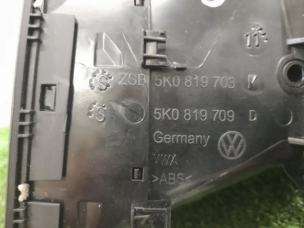 Griglia Condotto ARIA Cruscotto ANT SX 5K0819709D Volkswagen GOLF VI 2009