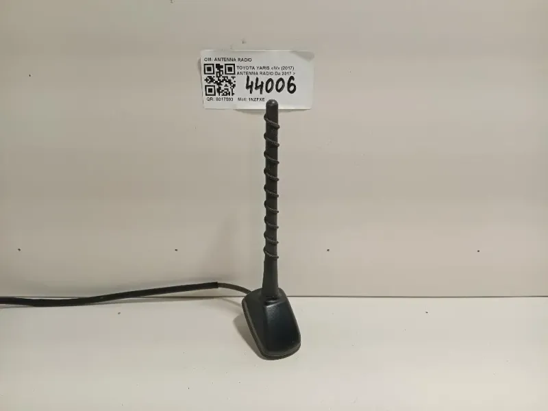 Antenna Radio 863090D110 Toyota Yaris IV 2017