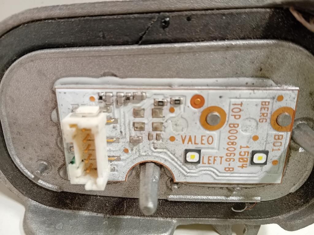 Antenna Radio 31409876 Volvo V60 I 2013 Antenna Radio 31409876 Volvo V60 I 2013