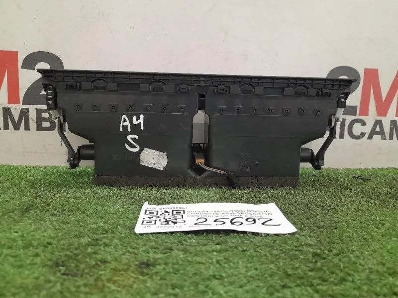 Griglia Condotto ARIA Cruscotto Centrale 8E0820951 Audi A4 8EC 2005