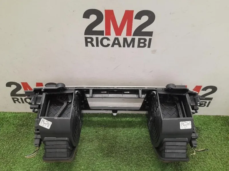 Griglia Condotto ARIA Cruscotto Centrale 8X2319K617AH 8X2319K617BH Jaguar XF I 2008