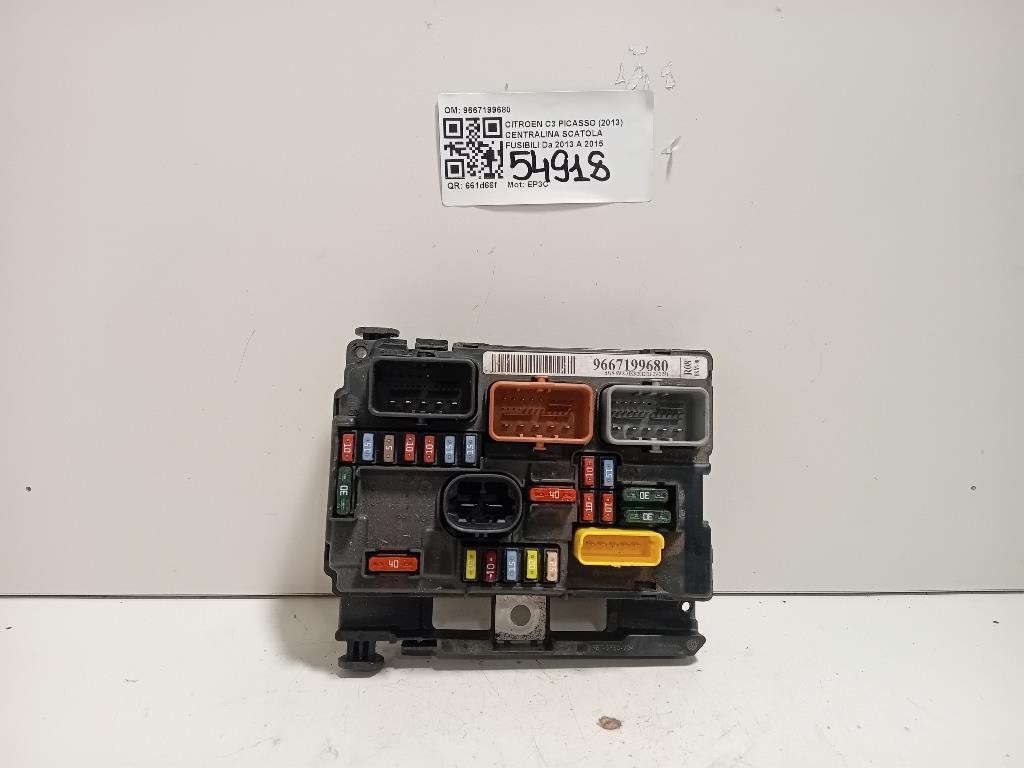 Centralina Scatola Fusibili 9667199680 Citroen C3 Picasso 2013