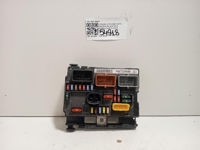 Centralina Scatola Fusibili 9667199680 Citroen C3 Picasso 2013