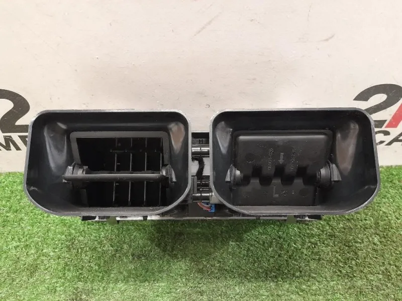 Griglia Condotto ARIA Cruscotto Centrale A2048305254 Mercedes Classe C W204 2007