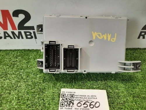 Centralina Scatola Fusibili 519584720 CENTRALINA Fiat Panda III 2012