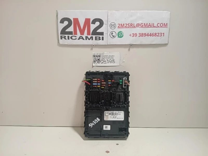 Centralina Scatola Fusibili LU5T-15604-EJF Ford Fiesta VII 2021