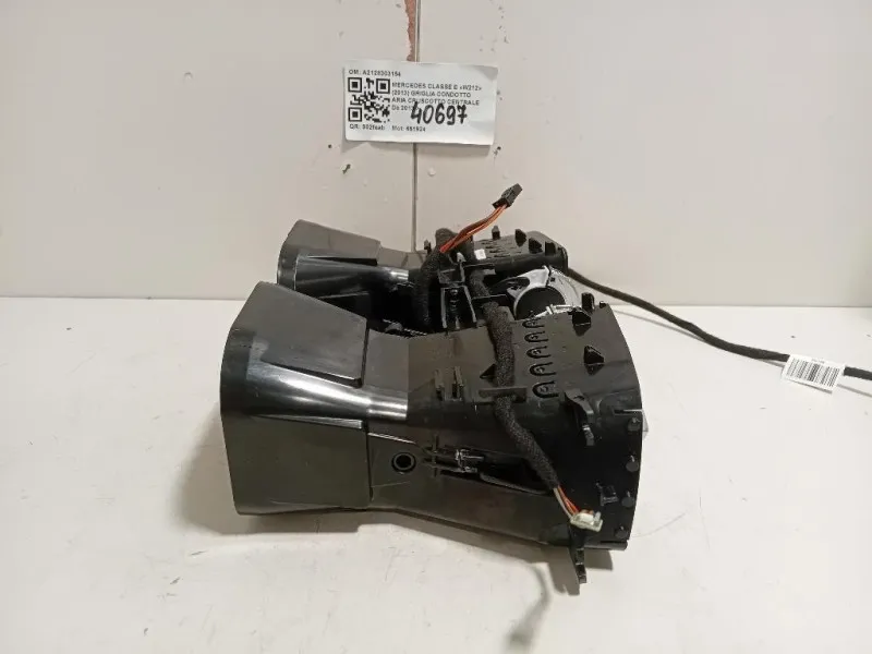 Griglia Condotto ARIA Cruscotto Centrale A2128303154 Mercedes Classe E W212 2013
