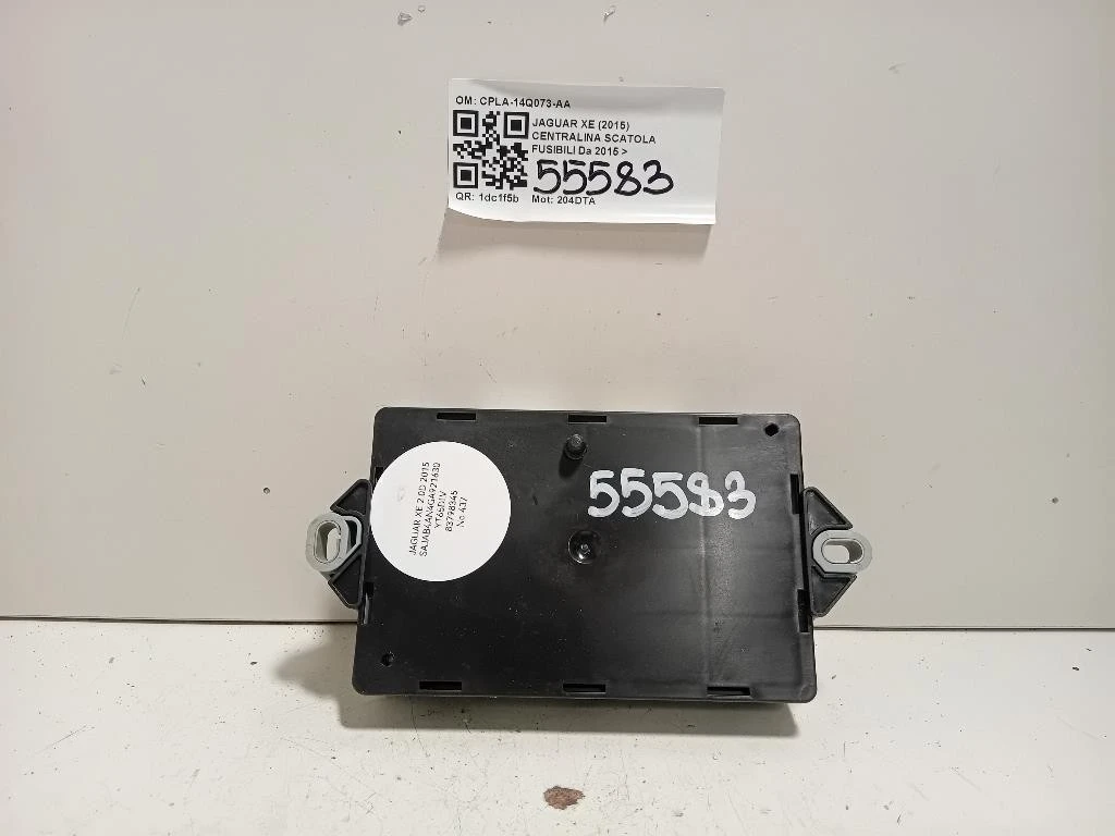 Centralina Scatola Fusibili CPLA-14Q073-AA Jaguar XE 2015