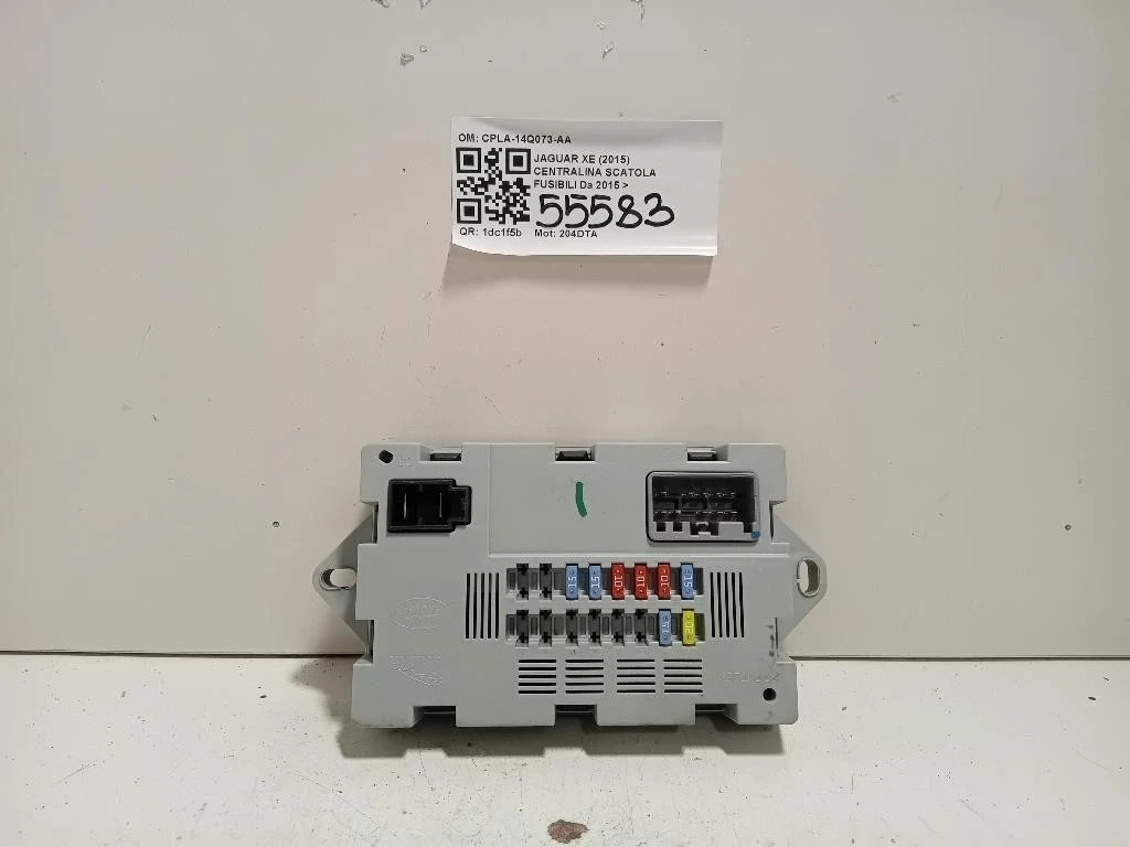 Centralina Scatola Fusibili CPLA-14Q073-AA Jaguar XE 2015