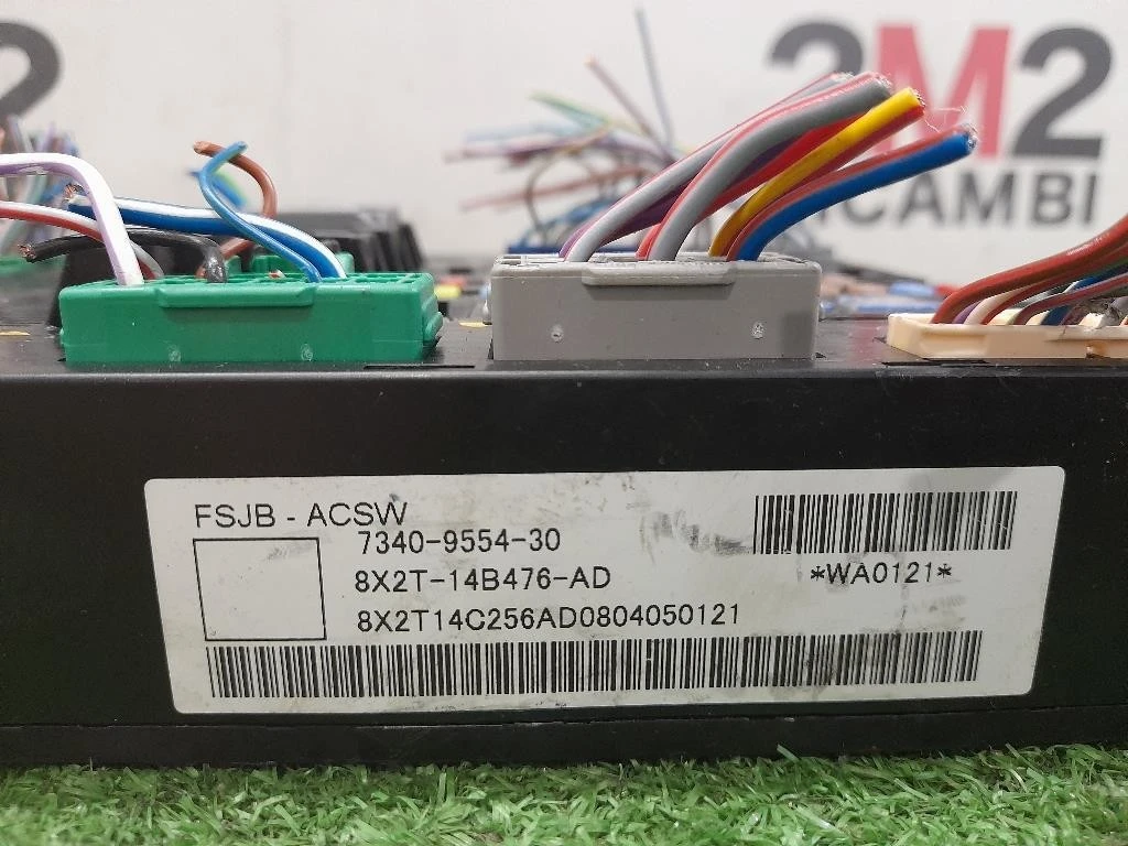 Centralina Scatola Fusibili 8X2T14B476AD Jaguar XF I 2008