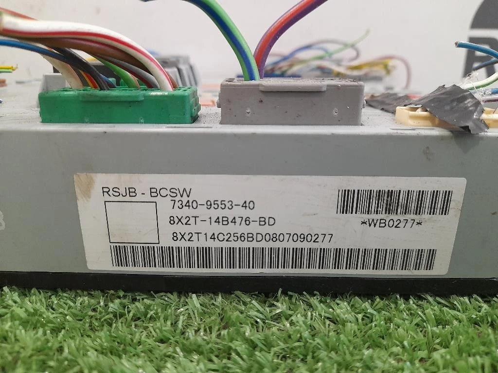 Centralina Scatola Fusibili 7340955340 8X2T14B476BD Jaguar XF I 2008