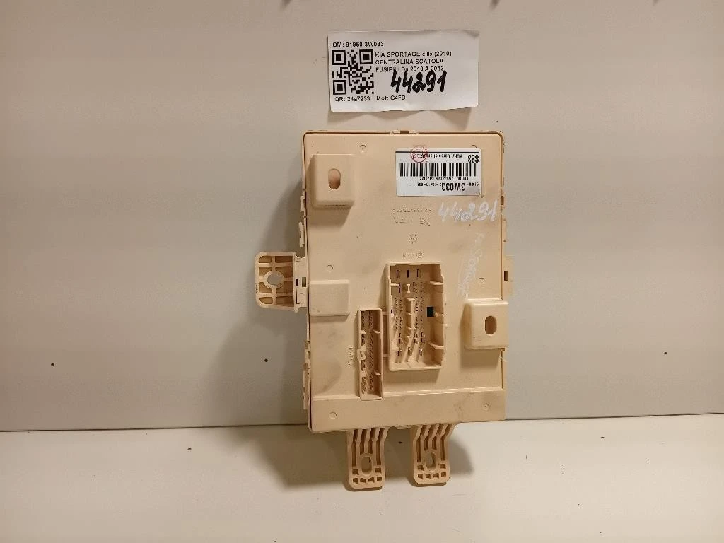Centralina Scatola Fusibili 91950-3W033 Kia Sportage III 2010