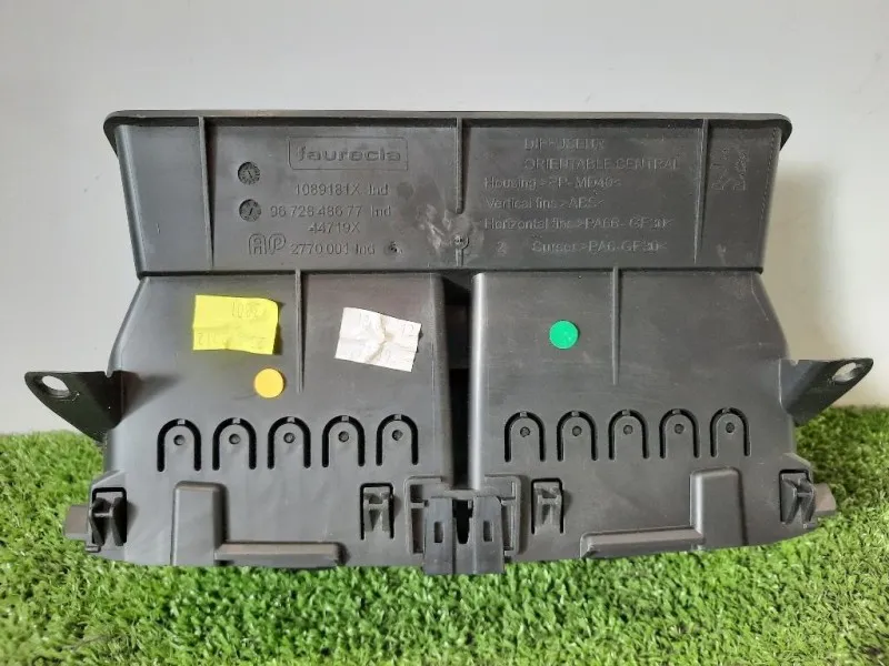 Griglia Condotto ARIA Cruscotto Centrale 96728486ZD Peugeot 208 I 2012