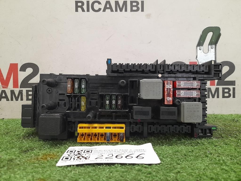 Griglia Condotto ARIA Cruscotto Centrale 687506811R Renault Kadjar 2015