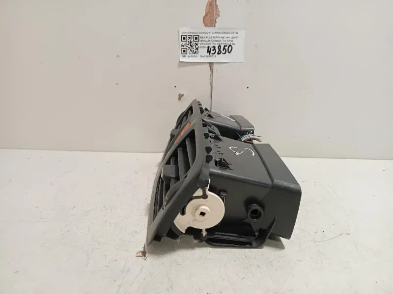 Griglia Condotto ARIA Cruscotto Centrale GRIGLIA CONDOTTO ARIA CRUSCOTTO CENTRALE Renault Mégane III 2009