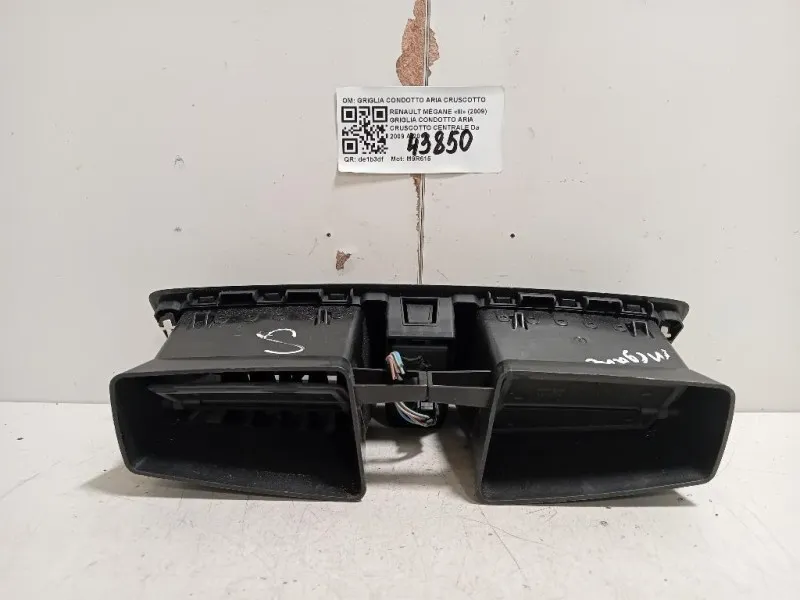 Griglia Condotto ARIA Cruscotto Centrale GRIGLIA CONDOTTO ARIA CRUSCOTTO CENTRALE Renault Mégane III 2009